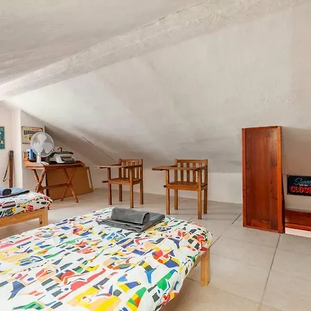 Ninestories Baleal Vakantiehuis