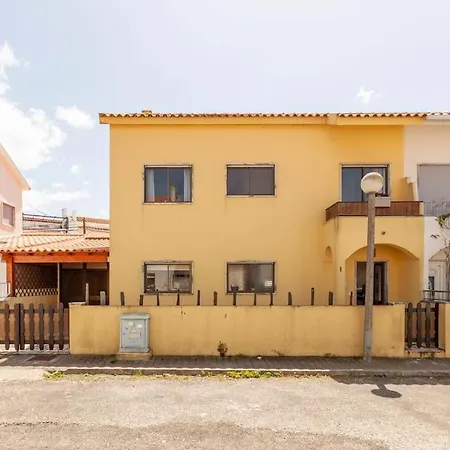 Ninestories Baleal Casa vacanze *