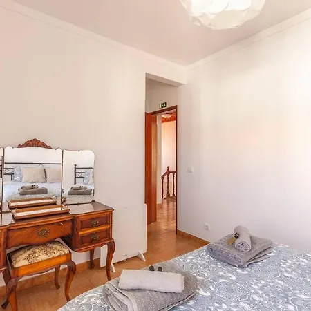 Ninestories Baleal Vakantiehuis *
