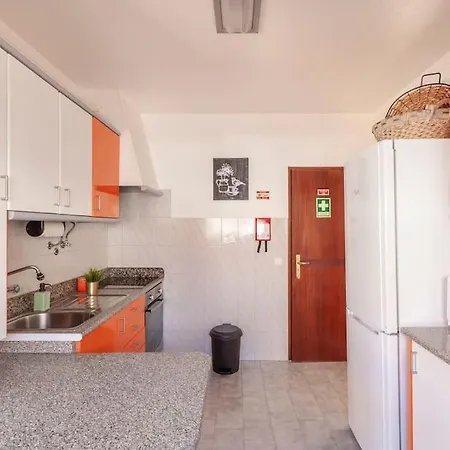 Vakantiehuis Ninestories Baleal Ferrel (Leiria)