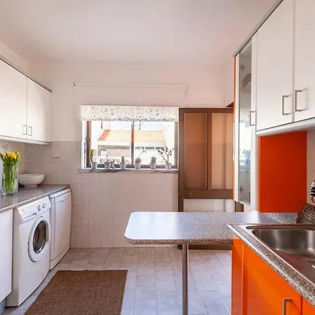 Vakantiehuis Ninestories Baleal Ferrel (Leiria)