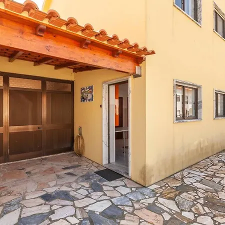 Ninestories Baleal *