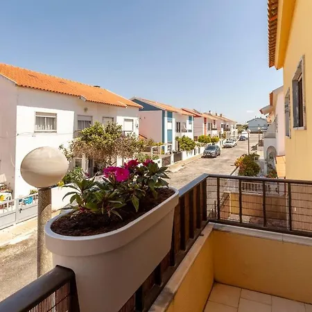 Ninestories Baleal Casa vacanze *