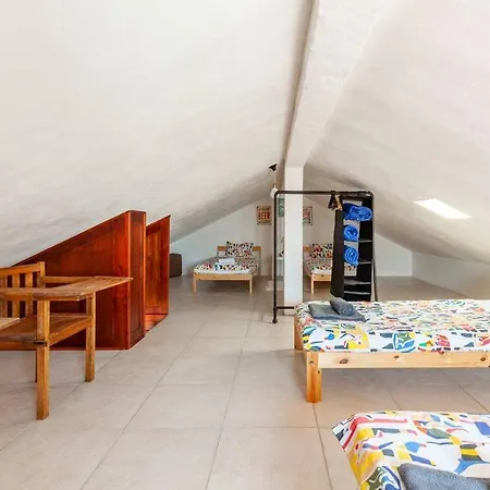Vakantiehuis Ninestories Baleal Ferrel (Leiria)