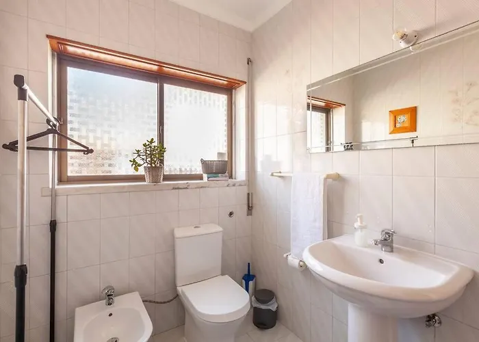 Ninestories Baleal بيت للعطل *