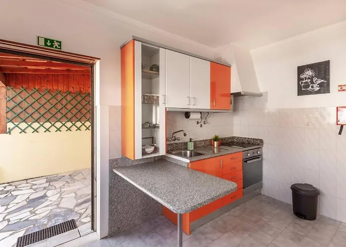 Ninestories Baleal بيت للعطل